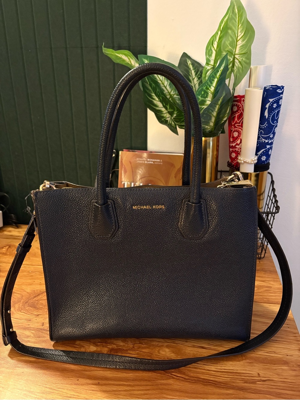 Michael Kors Mercer Crossbody Bag, Detachable Strap | Navy Blue